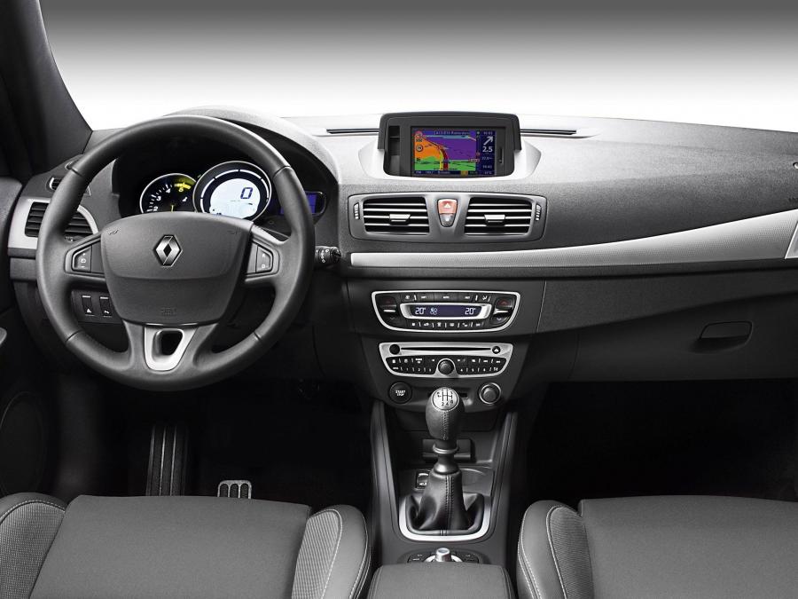  Renault Megane CC 2010 года  (фото 5 из 65)
